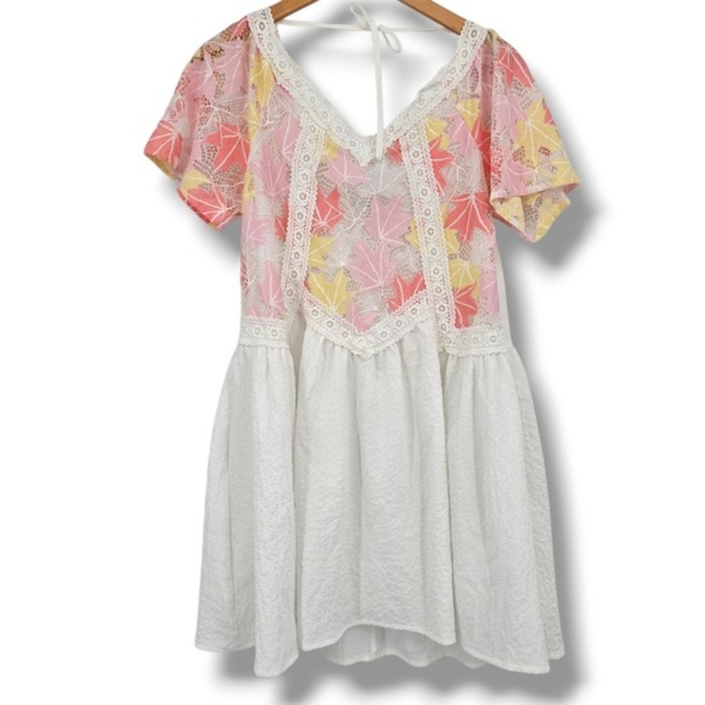 Davi & Dani Boho Maple Leaf Lace Babydoll Mini Dress V-Neck Crochet Trim Small